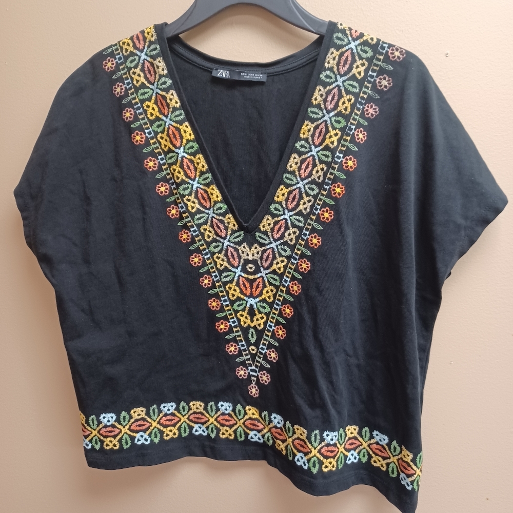 ZARA embroidery print blouse- small